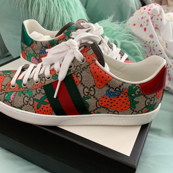 gucci sneakers run big